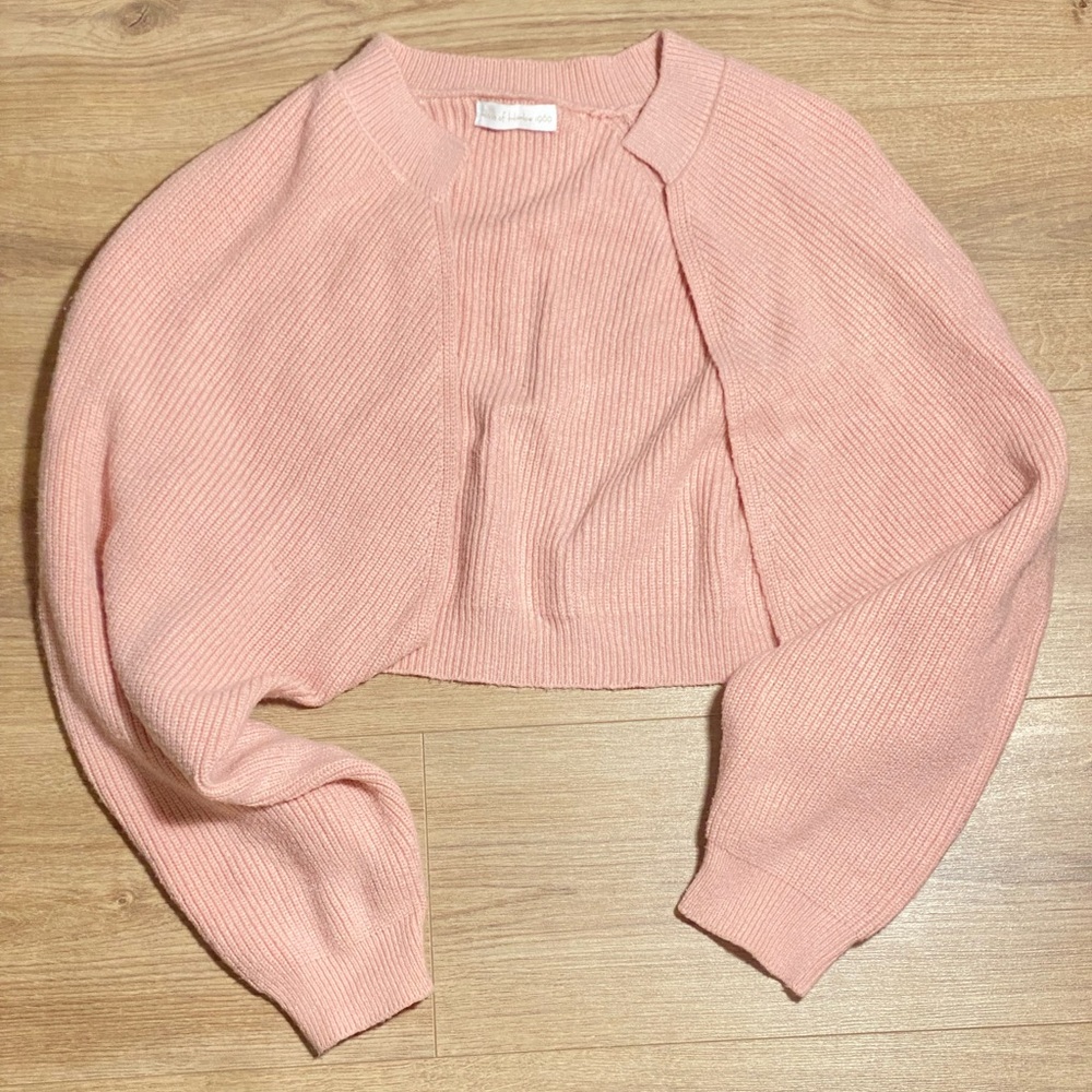 Pink bolero